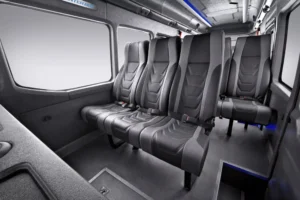 Mitsubishi Canter Bus foto 5